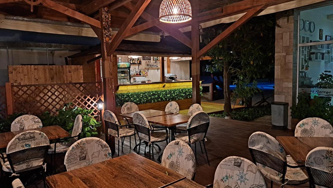 Saint George Family Hotel Lozenec Kültér fotó