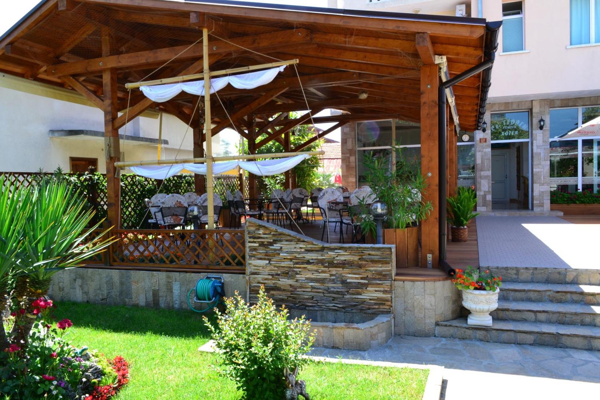 Saint George Family Hotel Lozenec Kültér fotó