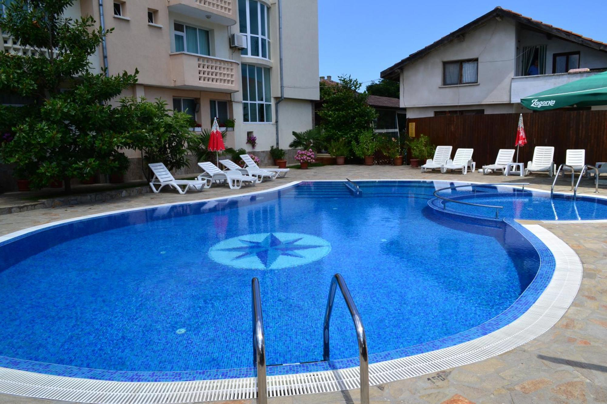 Saint George Family Hotel Lozenec Kültér fotó