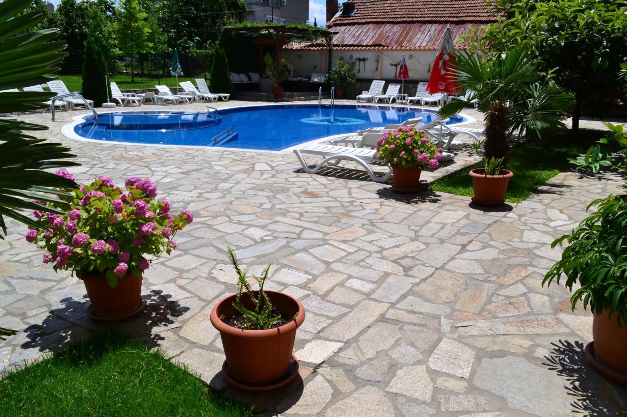 Saint George Family Hotel Lozenec Kültér fotó