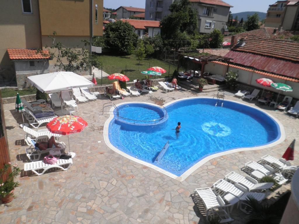 Saint George Family Hotel Lozenec Kültér fotó